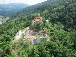 Prvomajska pravljica na Starem gradu