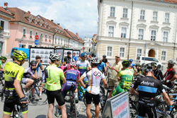 V družbi naših najboljših kolesarjev po trasi Maratona Alpe Scott