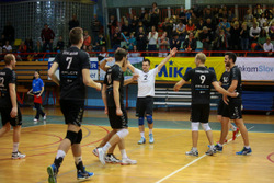 Odbojkarji Calcit Volleyballa sami na vrhu prvenstvene lestvice