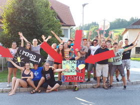 Palačinke in limonada za malega Rožleta