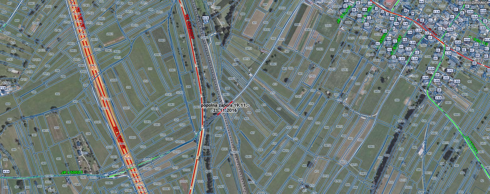 zelezniski-prehod-selo