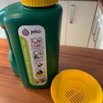 Poteka razdeljevanje plastenk za zbiranje odpadnega jedilnega olja