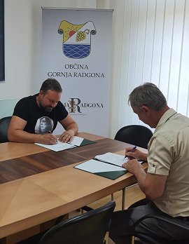 Monografija-podpis pogodbe1 (3)